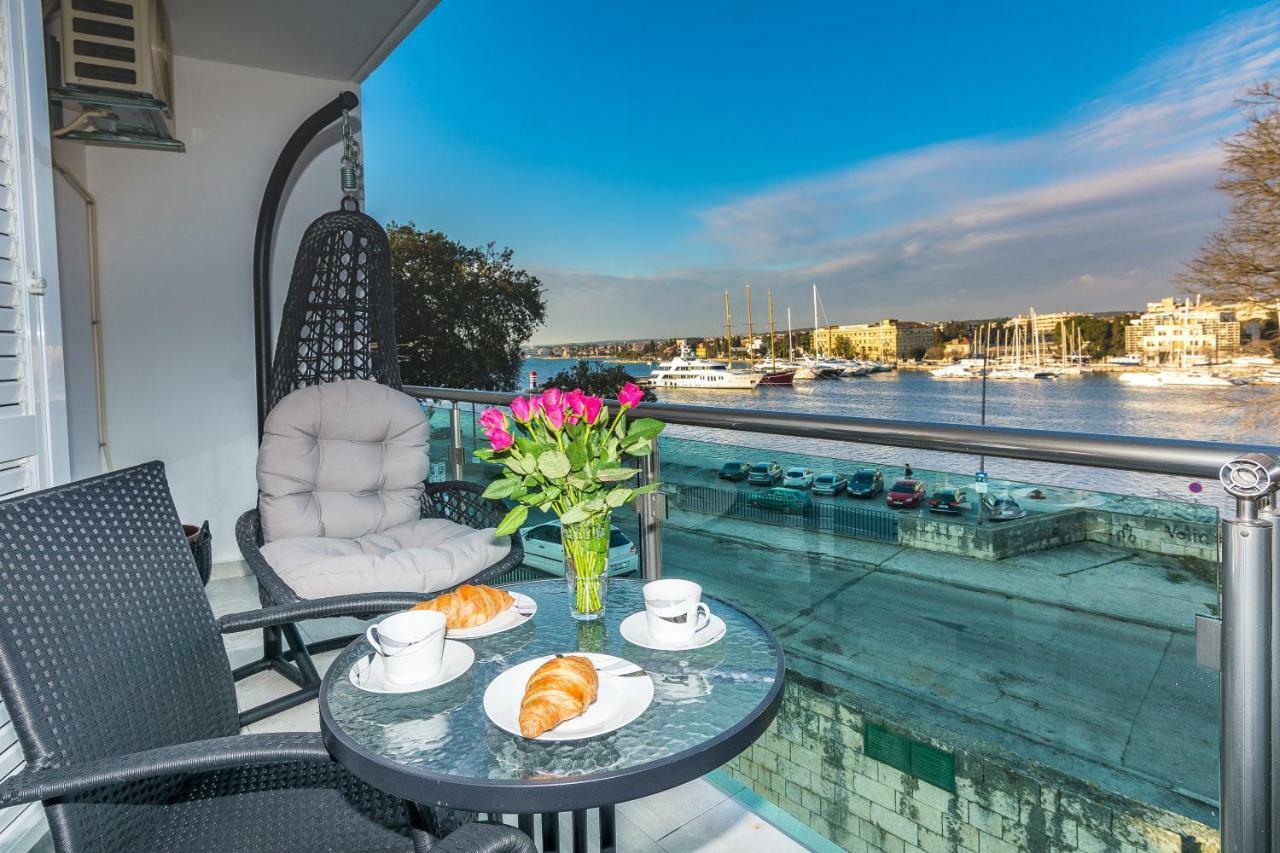 Lavender Apt. W. Balcony In Old Town Zadar Exteriör bild